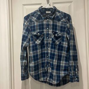 AEO pearl snap button down top boyfriend fit SZ small